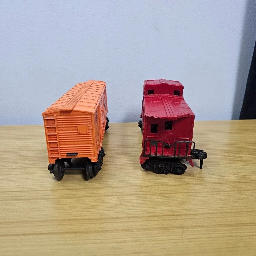 Lionel 6047 Lionel Lines Red Caboose O Gauge Train X-1004 Orange Curtiss Baby